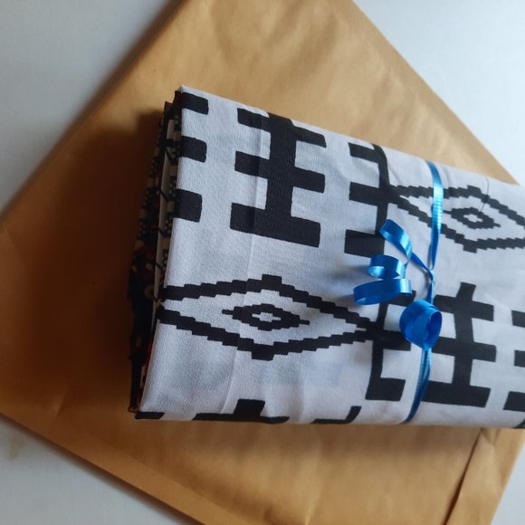 6 Random Fat Quarter Bundle/African Fabric/6 Quart CLEARANCE - WHILE SUPPLIES LA - Picture 12 of 14